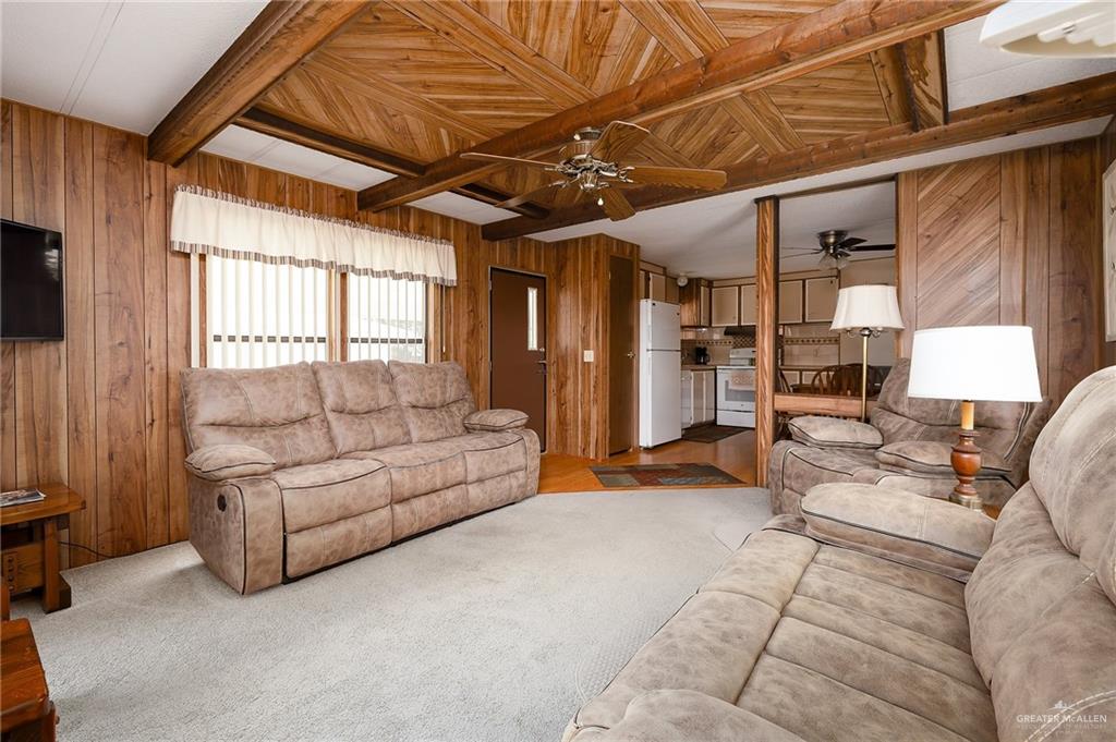 Photo 4 of 2900 Spur Drive