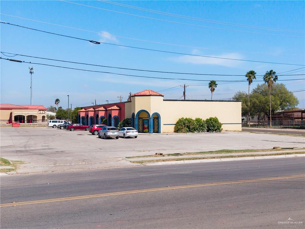 Photo 2 of 1639 San Benito Street