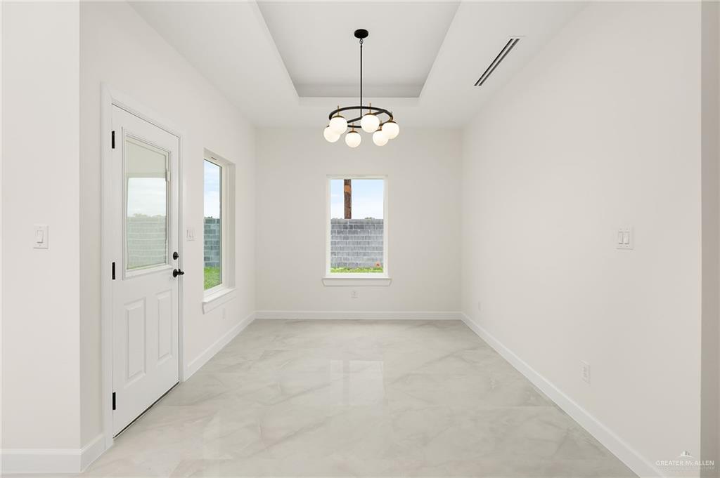 Photo 9 of 813 Buxton Avenue