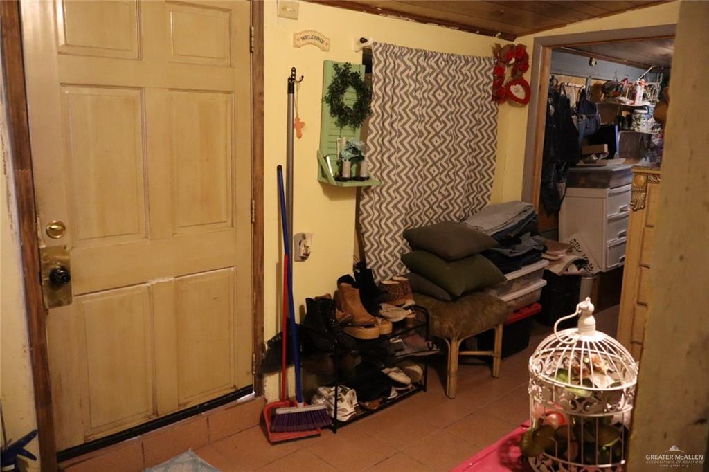 Photo 10 of 306 Martin Avenue