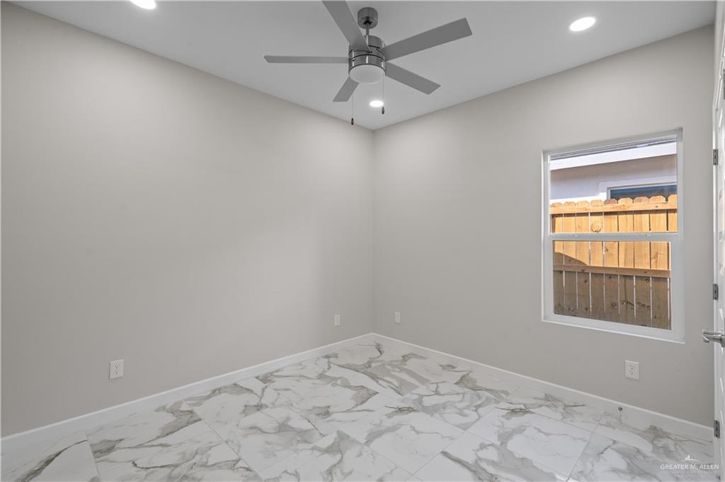 Photo 13 of 405 Onyx Avenue #1