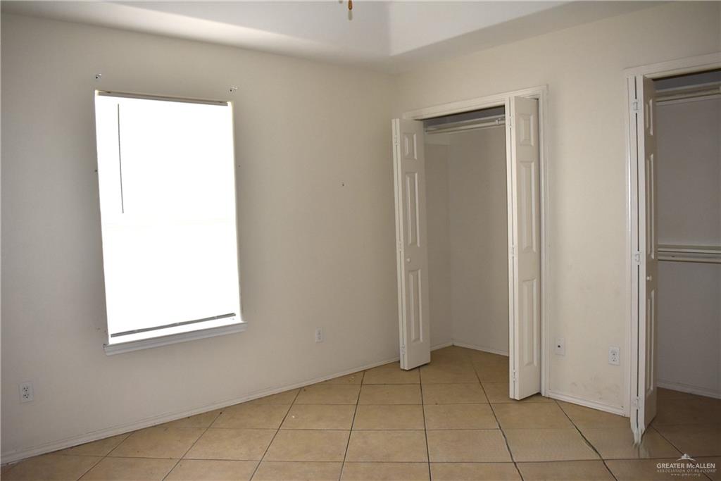 Photo 23 of 307 Albatross Avenue