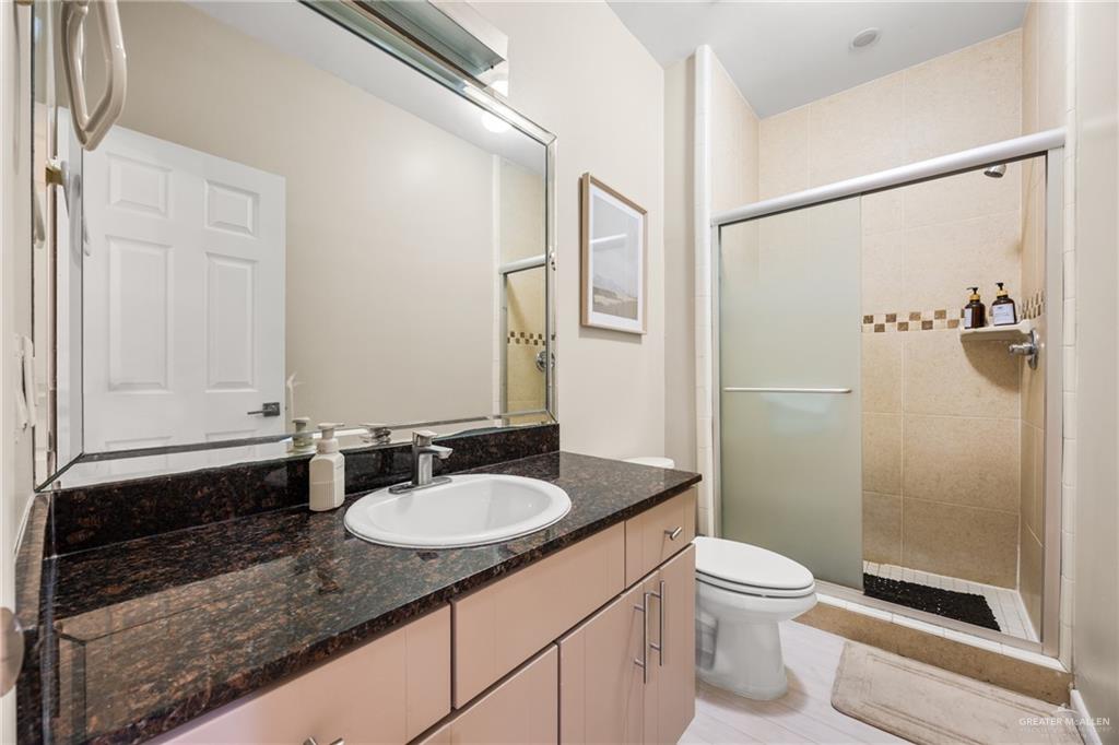 Photo 14 of 813 Travis Street #315