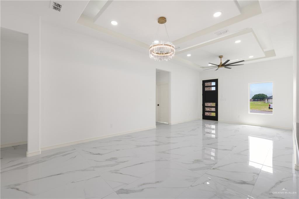 Photo 4 of 10113 Espada Drive