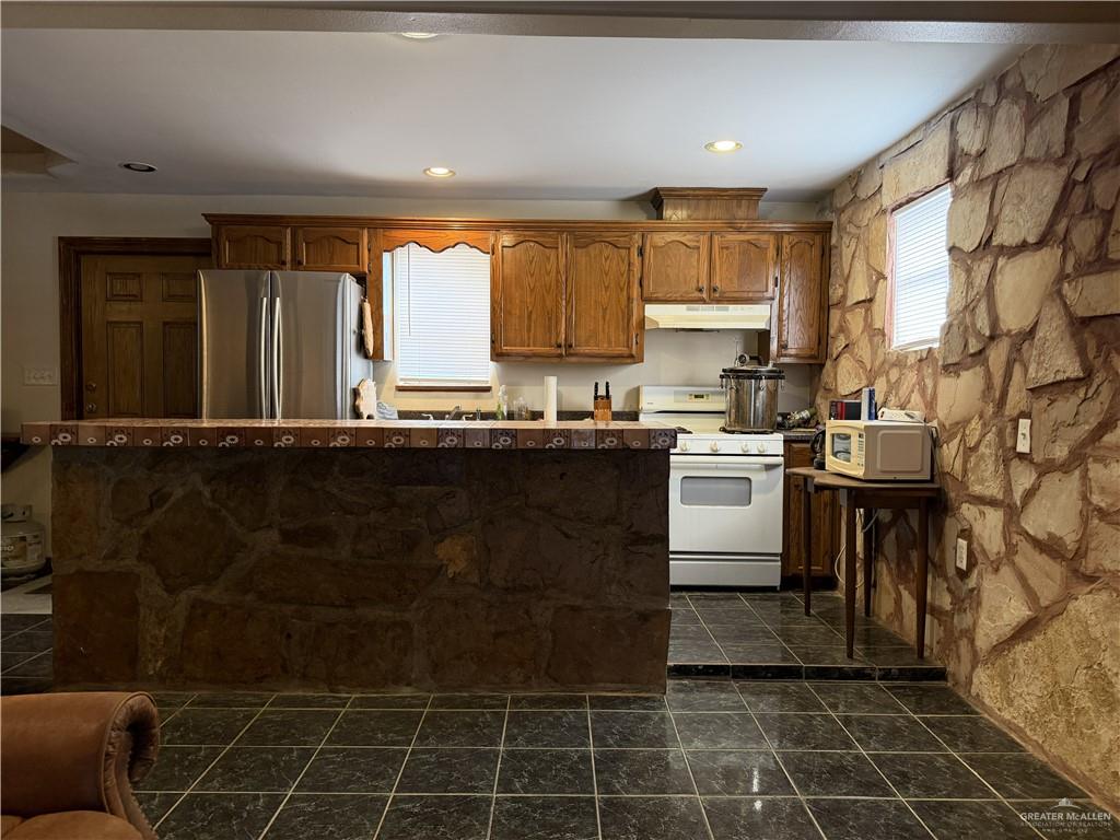 Photo 5 of 9014 Abram Road