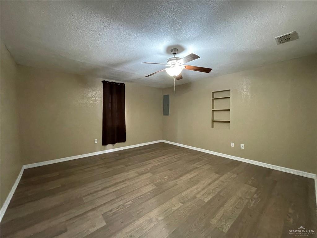 Photo 13 of 8006 Senecio Street