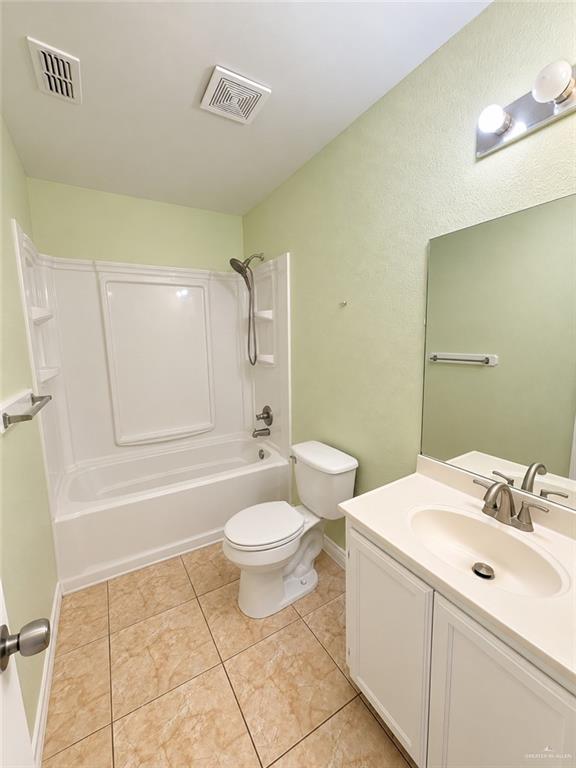 Photo 14 of 2201 Grayson Avenue