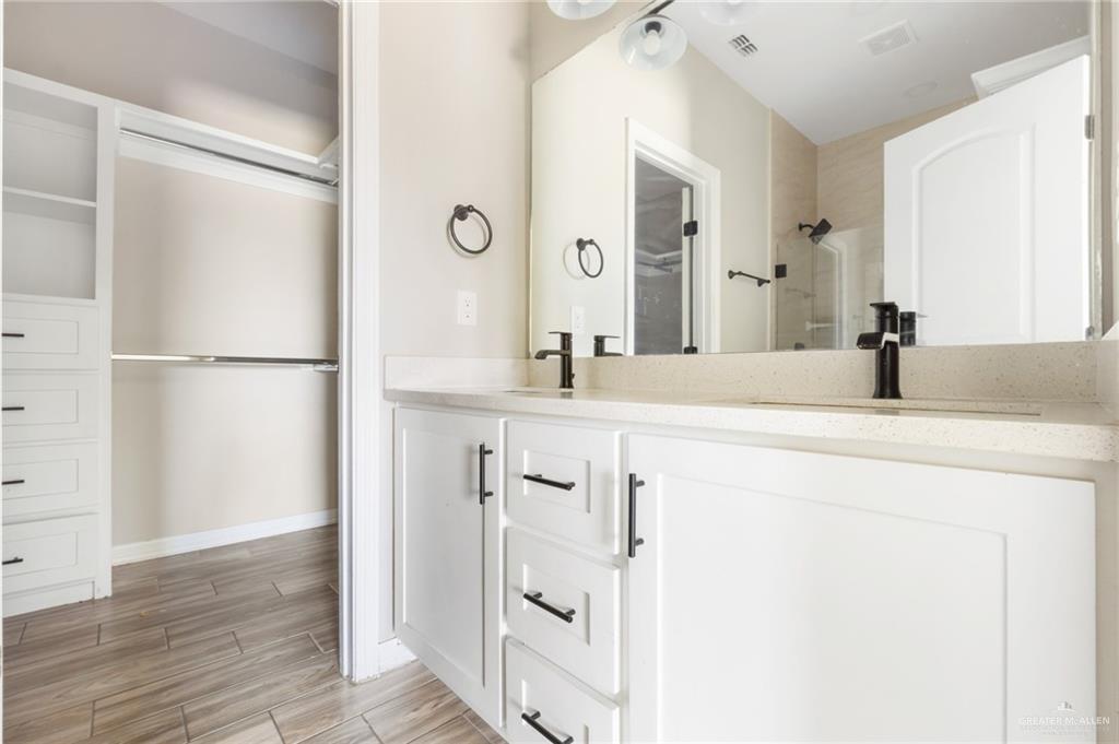 Photo 6 of 437 5th Street