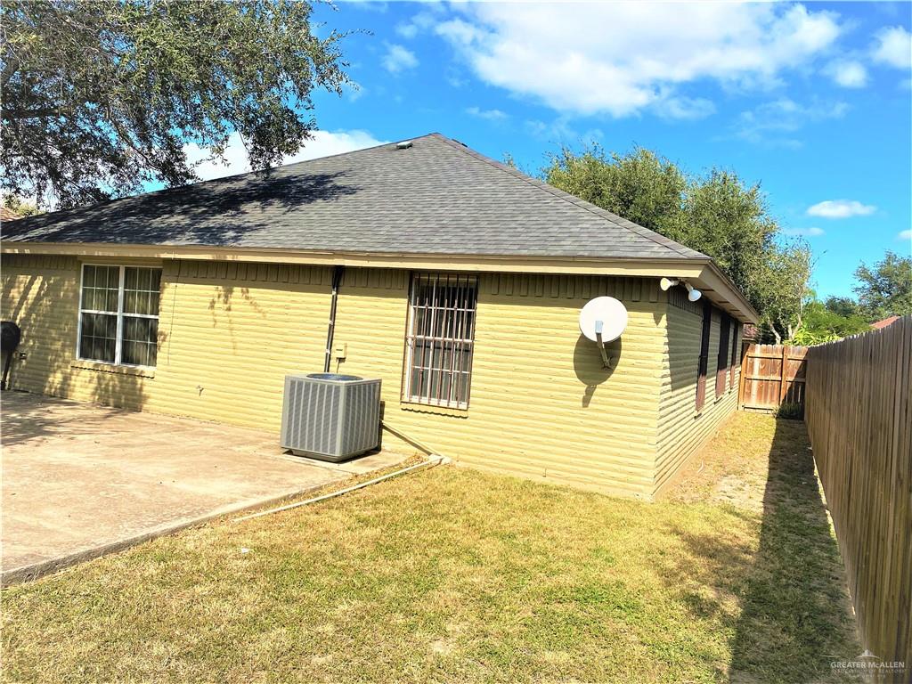 Photo 27 of 3609 Raquel Avenue