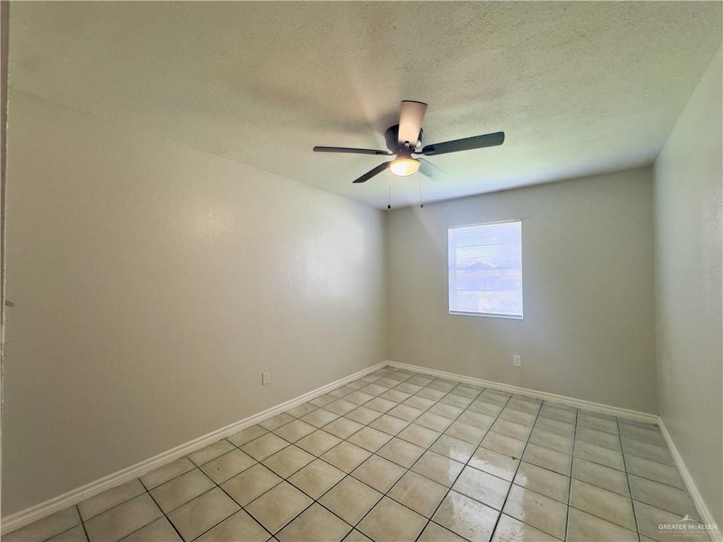 Photo 9 of 2413 Vine Avenue #C