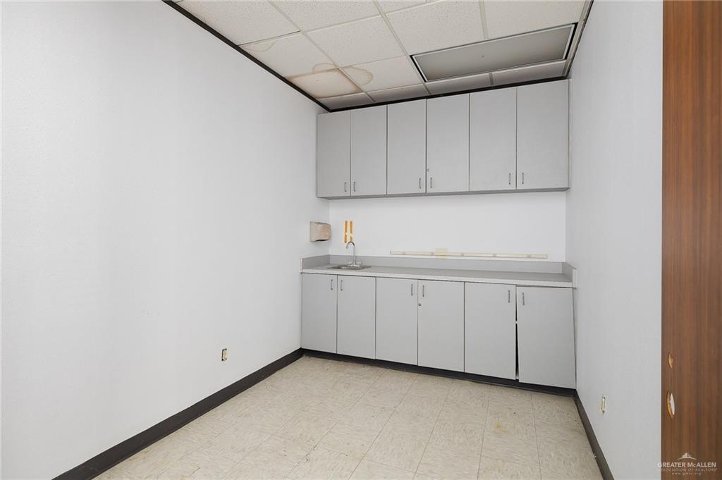Photo 9 of 5018 10th Street