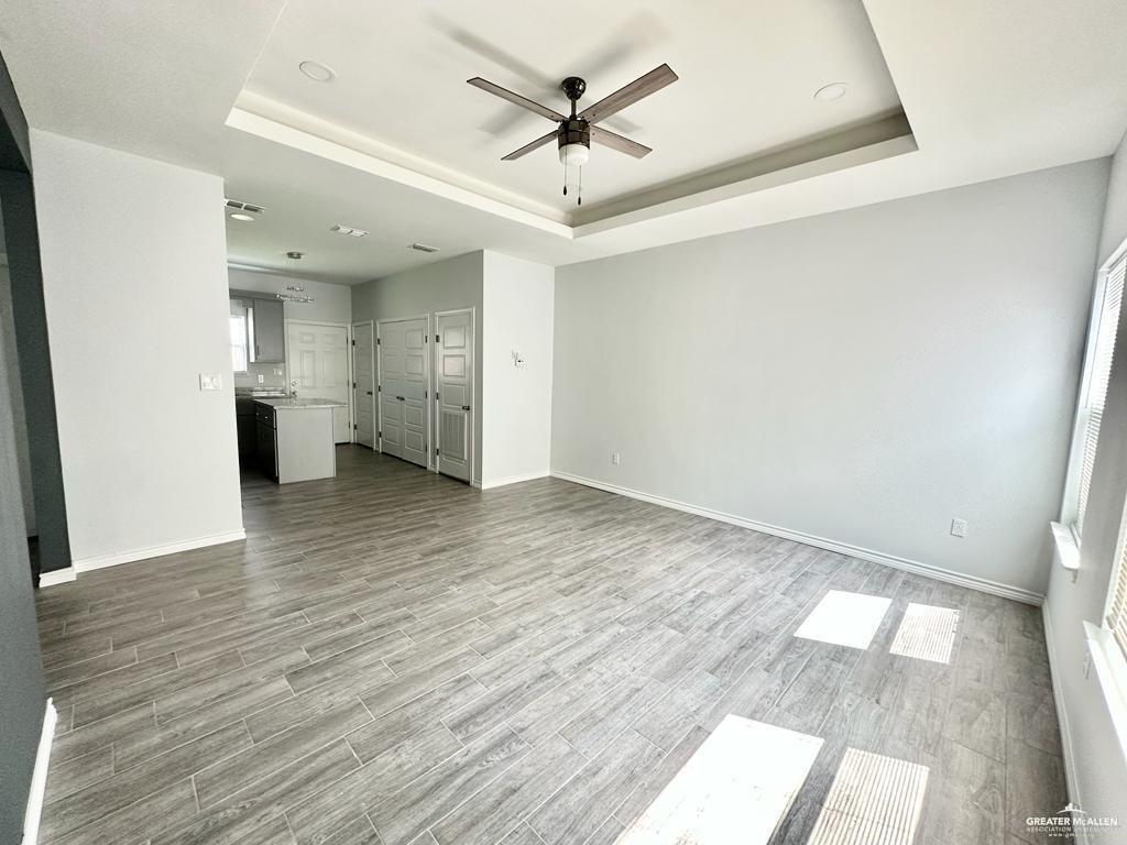 Photo 11 of 2812 Rosemary Drive #1