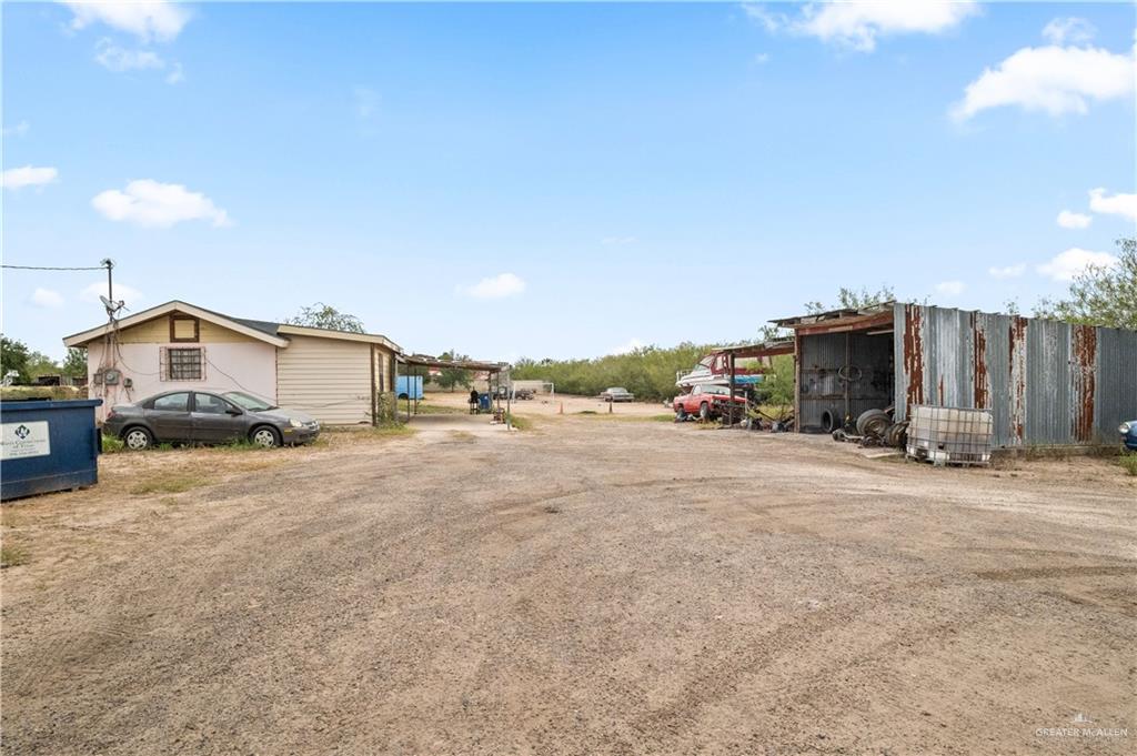 Photo 16 of 3910 La Homa Road