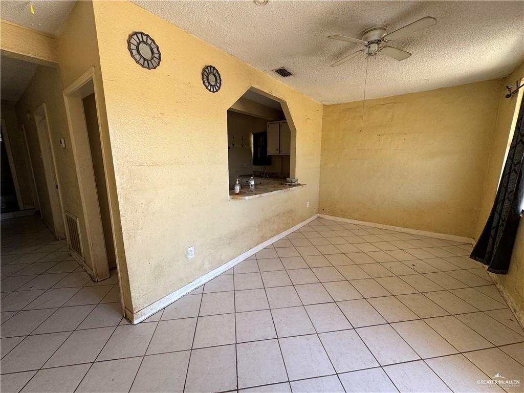 Photo 9 of 420 La Homa Road