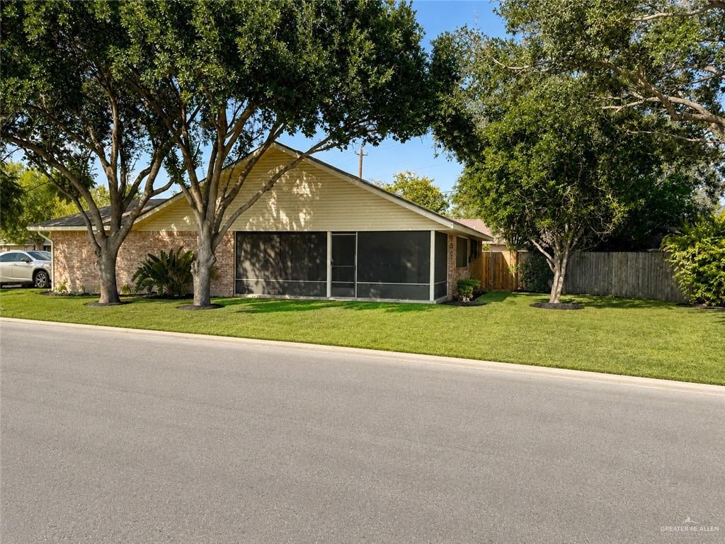 Photo 12 of 4010 Carnation Circle