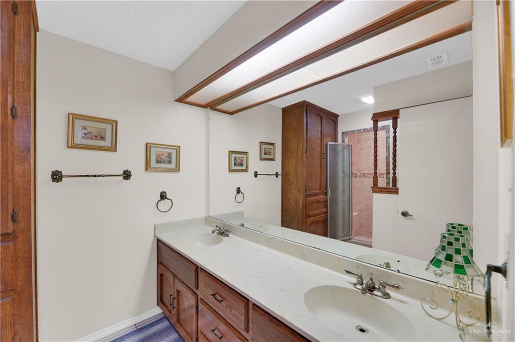 Photo 10 of 2816 28th Street