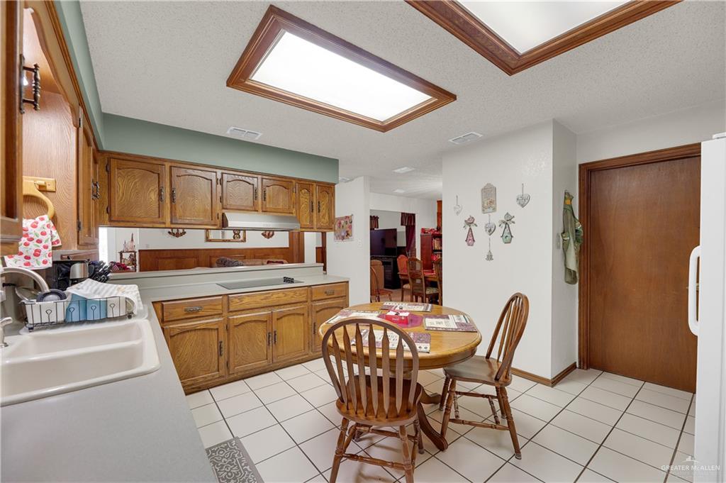 Photo 6 of 2816 28th Street