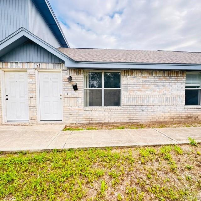 Photo 1 of 707 Keralum Avenue #3, Mission