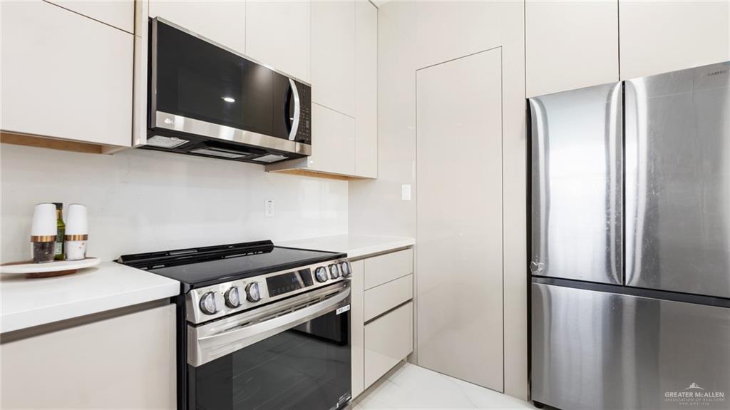 Photo 15 of 2209 Corales Street
