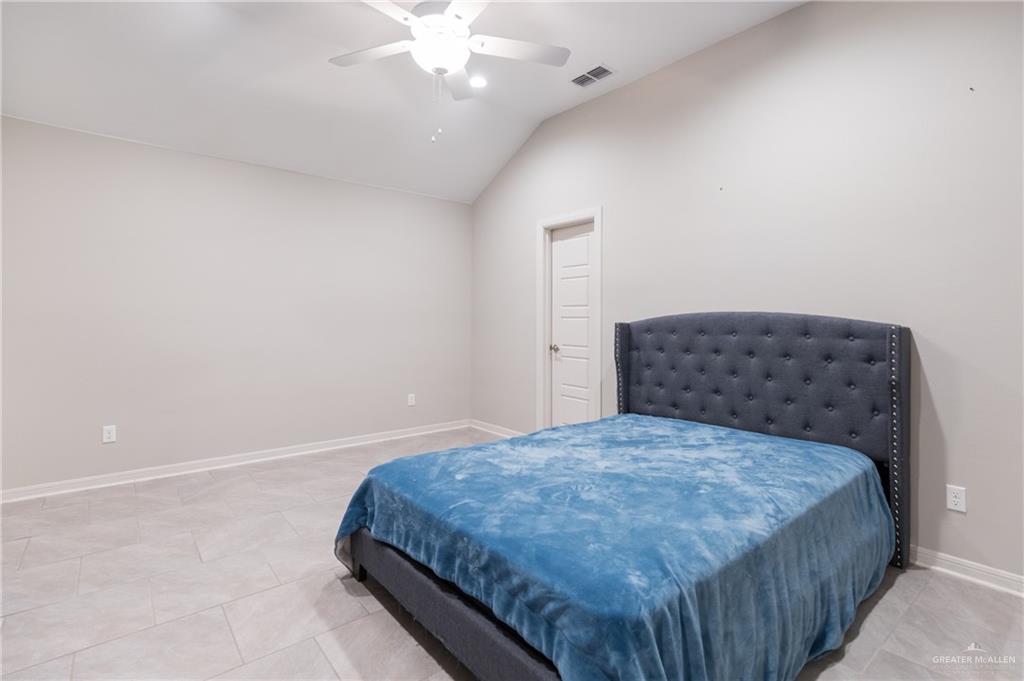 Photo 13 of 2071 Retama Street