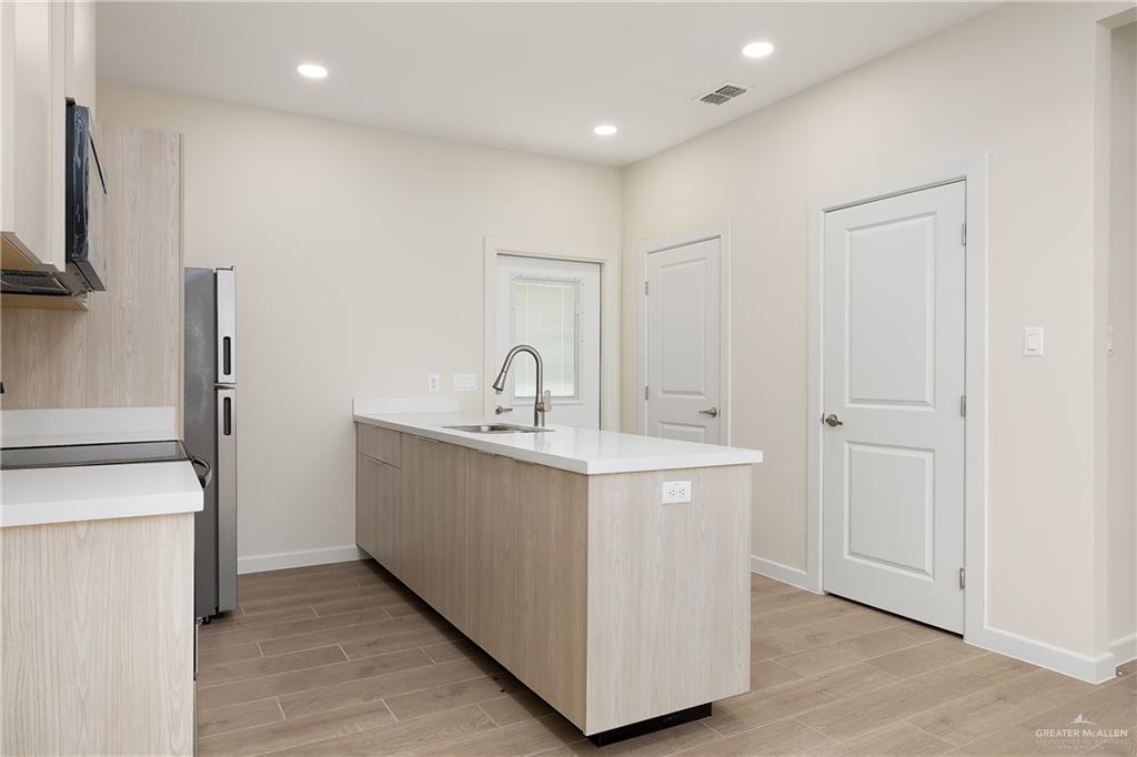 Photo 6 of 713 Coves Lane #2