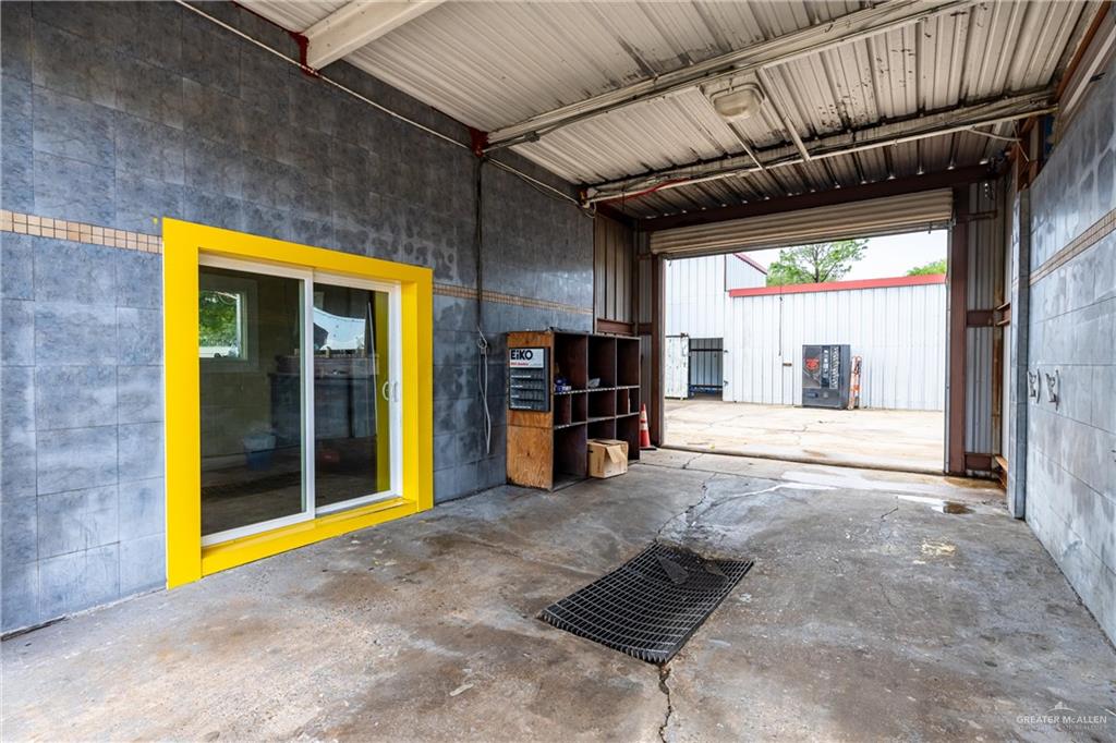 Photo 18 of 11361 Beechnut Street