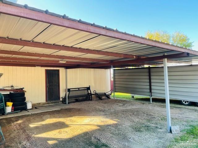 Photo 6 of 1501 Meadow Drive
