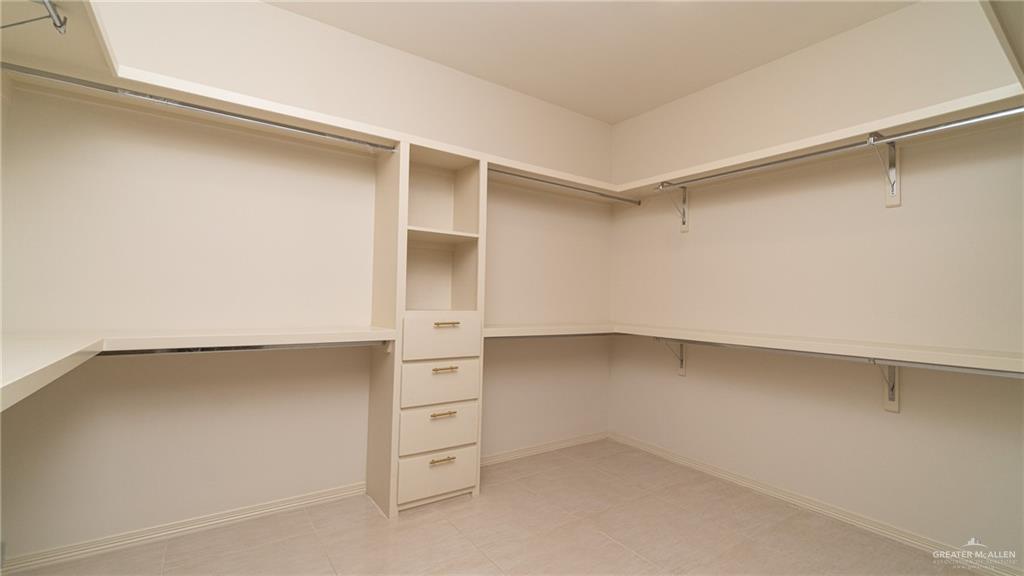 Photo 6 of 2313 Baylor Avenue
