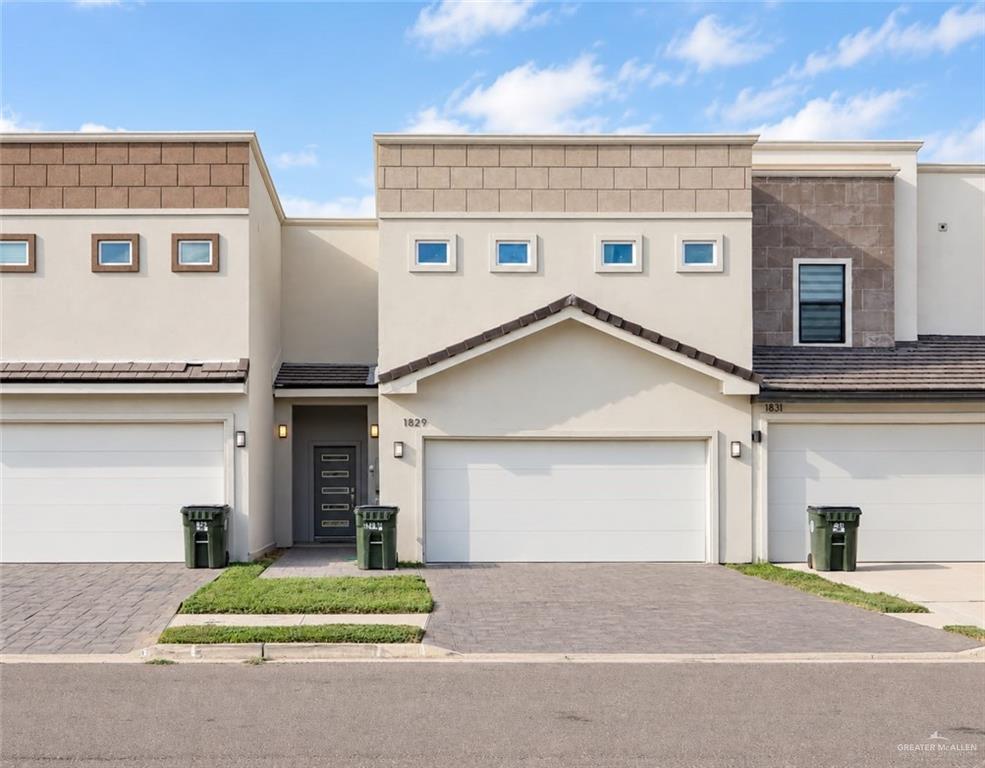 Townhome home at 1829 Sunset Drive, Mission, Texas