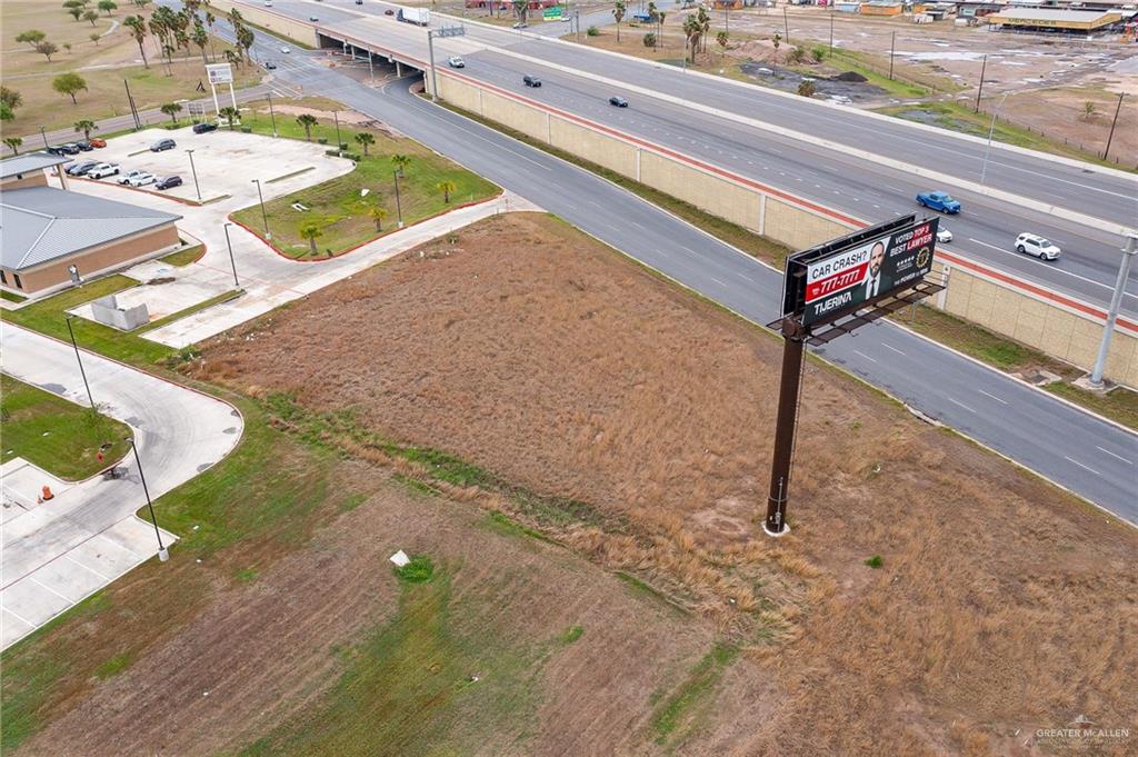 Photo 7 of 2818 Expressway 83