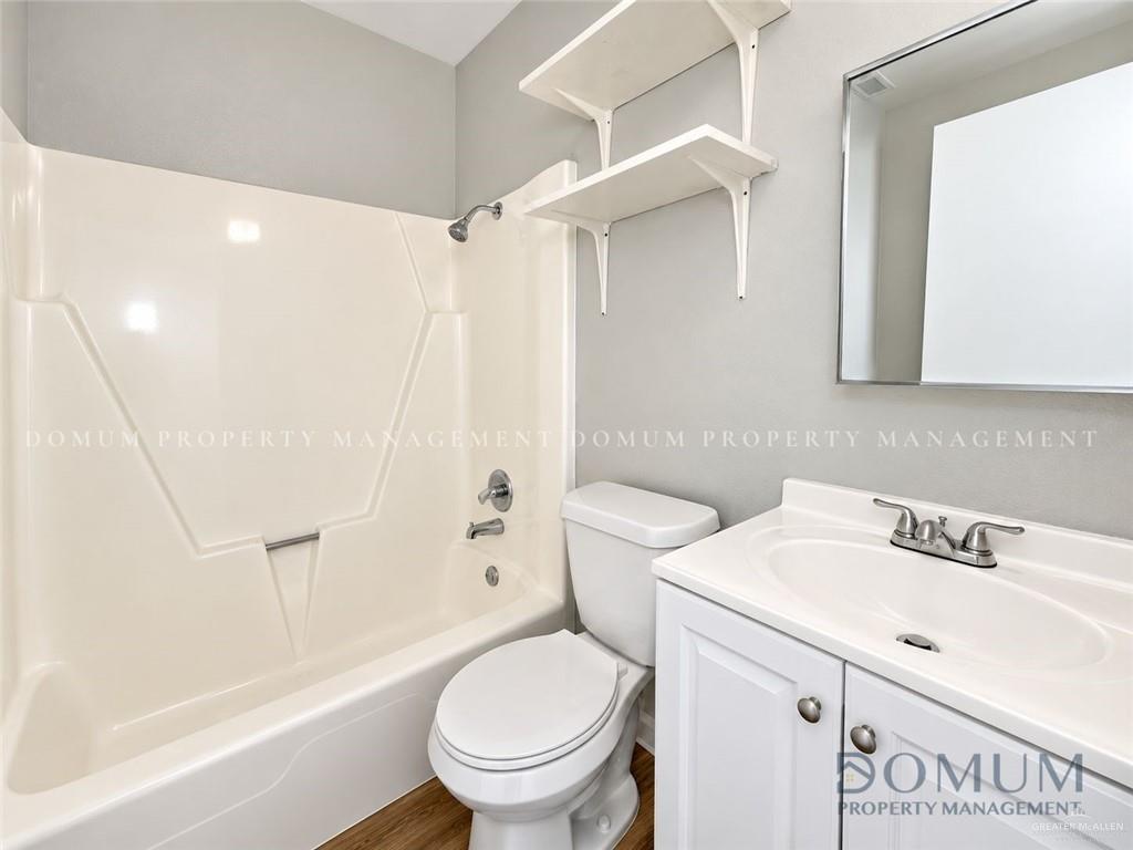 Photo 5 of 102 Holland Avenue #H