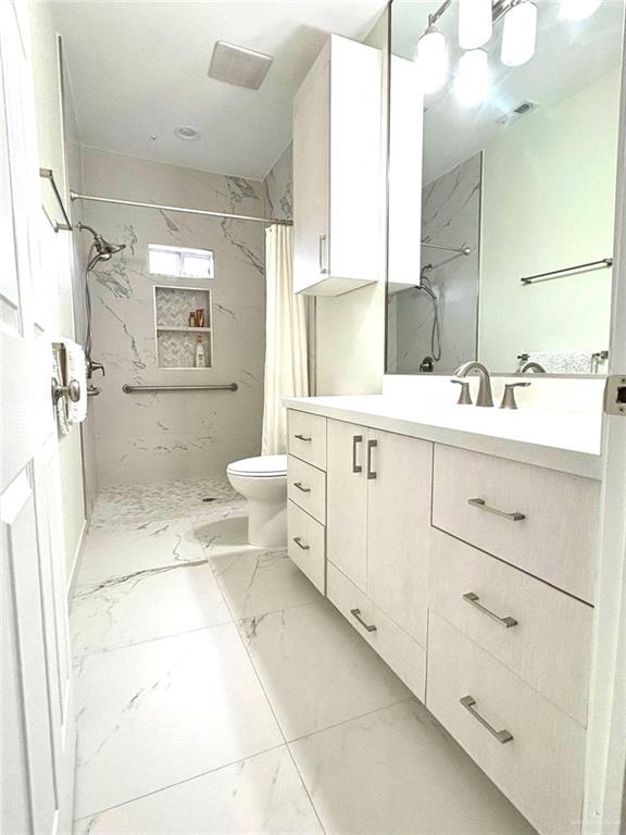 Photo 8 of 806 Amethyst Drive