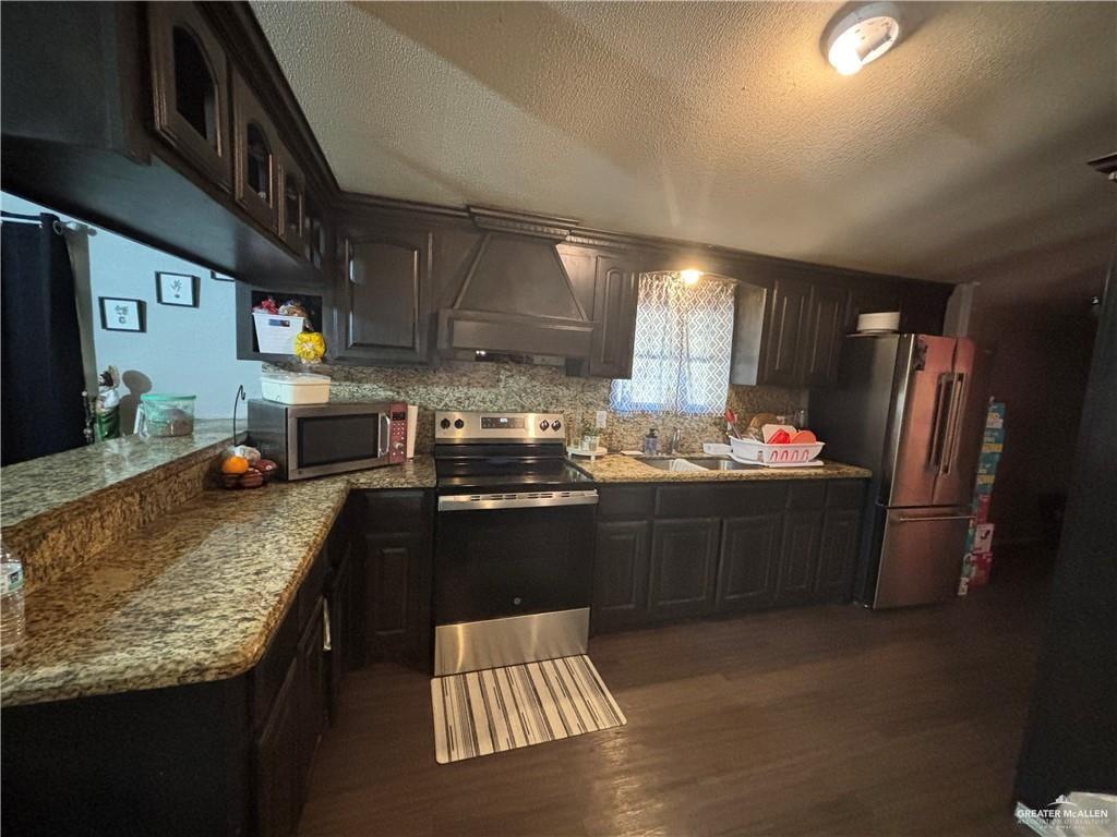Photo 5 of 8204 Jubilee Boulevard