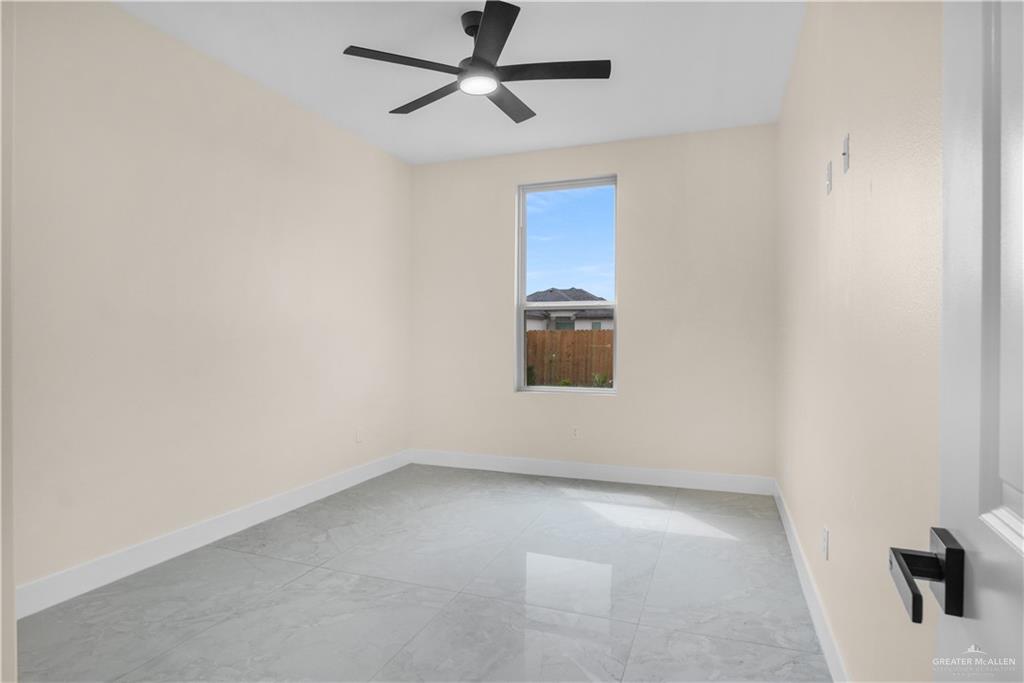 Photo 17 of 1224 Dawes Avenue