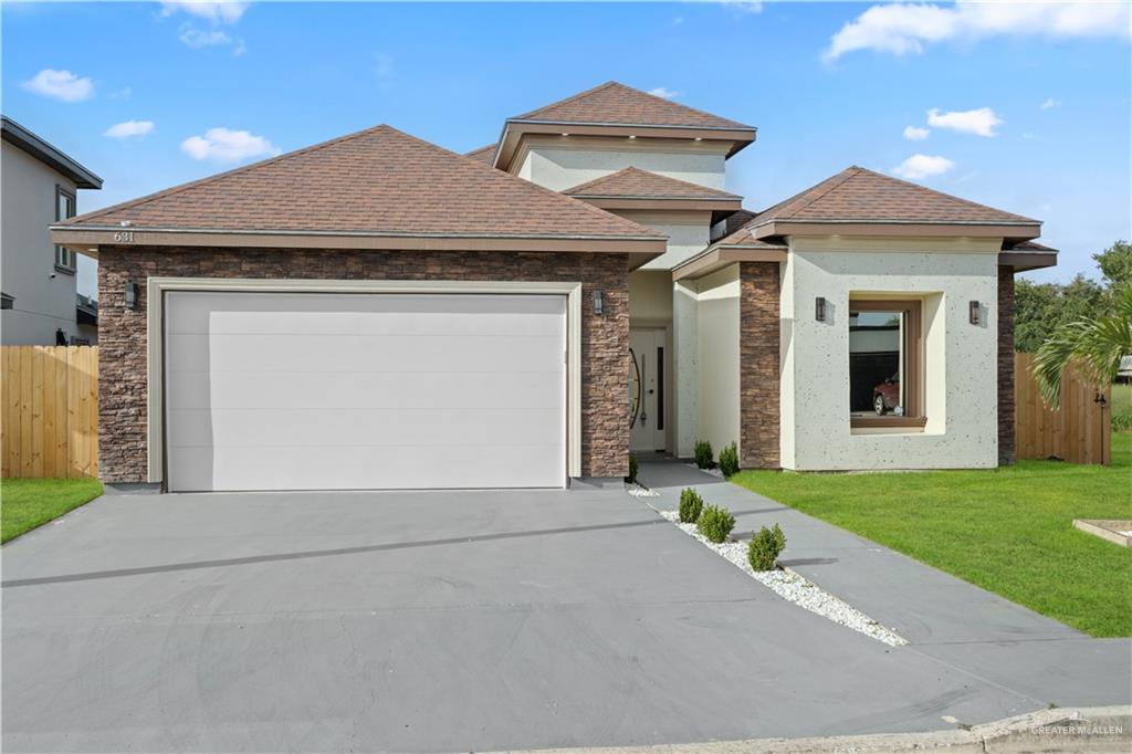 Photo 1 of 631 Yoli Lane, Donna