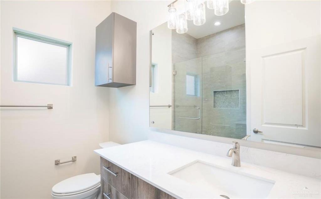Photo 12 of 2914 Dhalia Drive