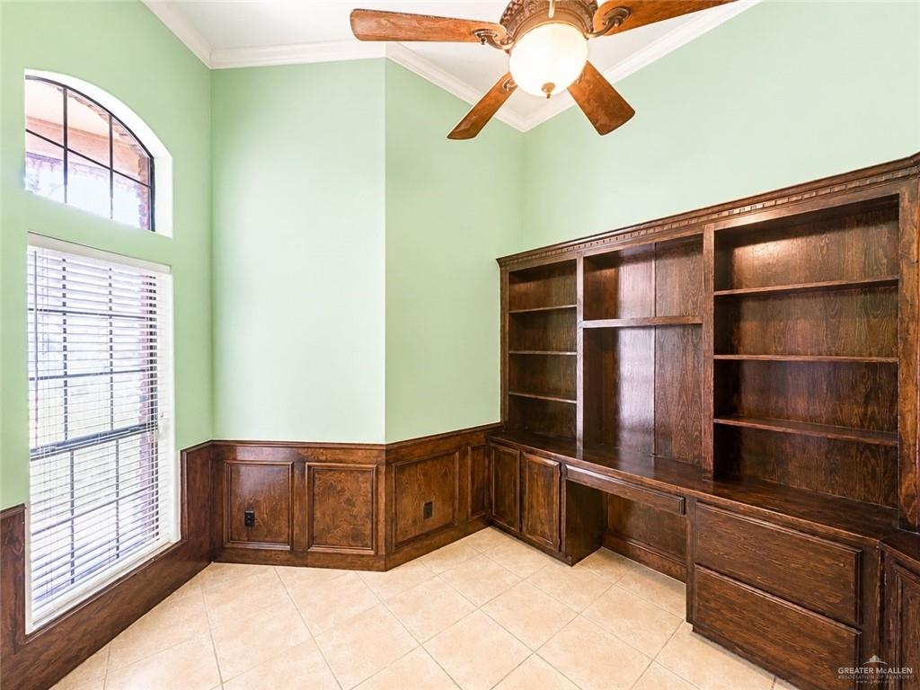 Photo 5 of 1717 Chayna Avenue