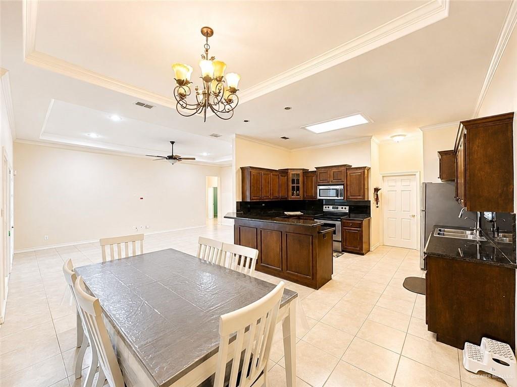 Photo 8 of 1717 Chayna Avenue