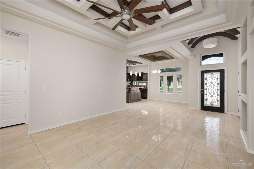 Photo 4 of 2628 Nessuh Avenue