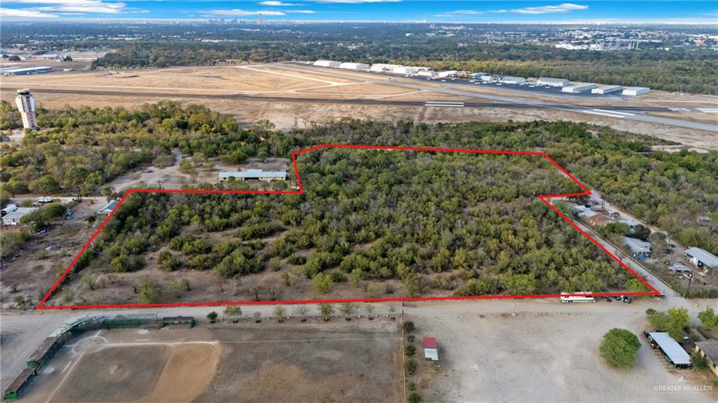 Land home at 1706 Ashley Road, San Antonio, Texas