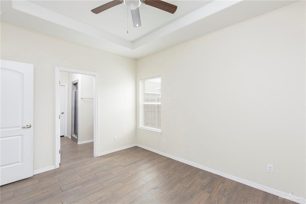 Photo 12 of 1702 Cortlandt Street