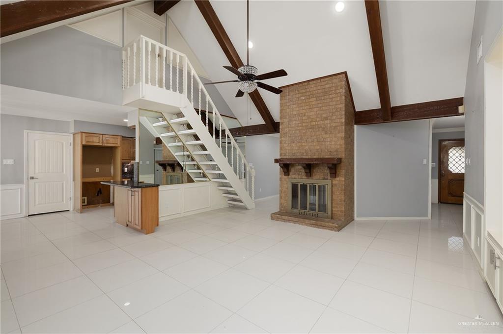 Photo 5 of 2114 Anacua Circle