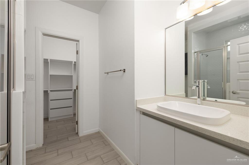 Photo 15 of 1722 Marlin Street #2