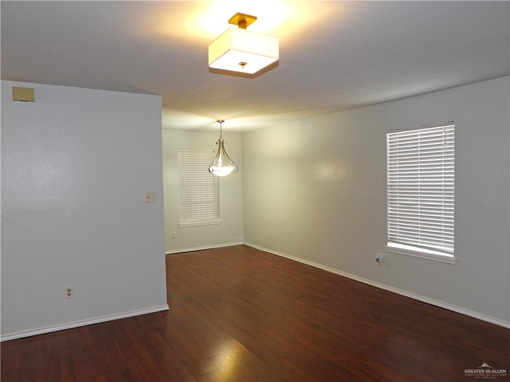 Photo 4 of 600 Toronto Avenue #30