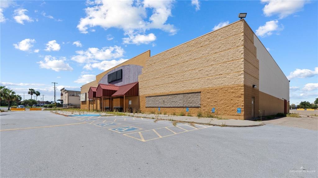 Photo 2 of 3471 Old Highway 77