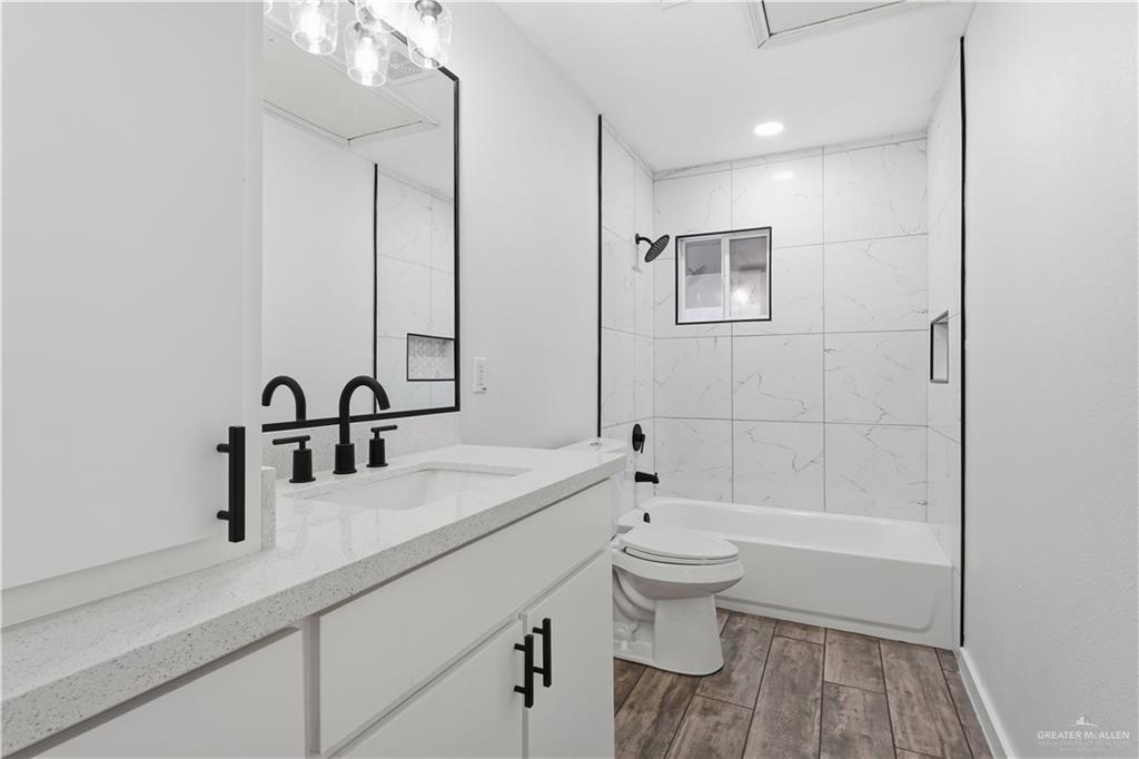 Photo 9 of 2302 Kirk Avenue